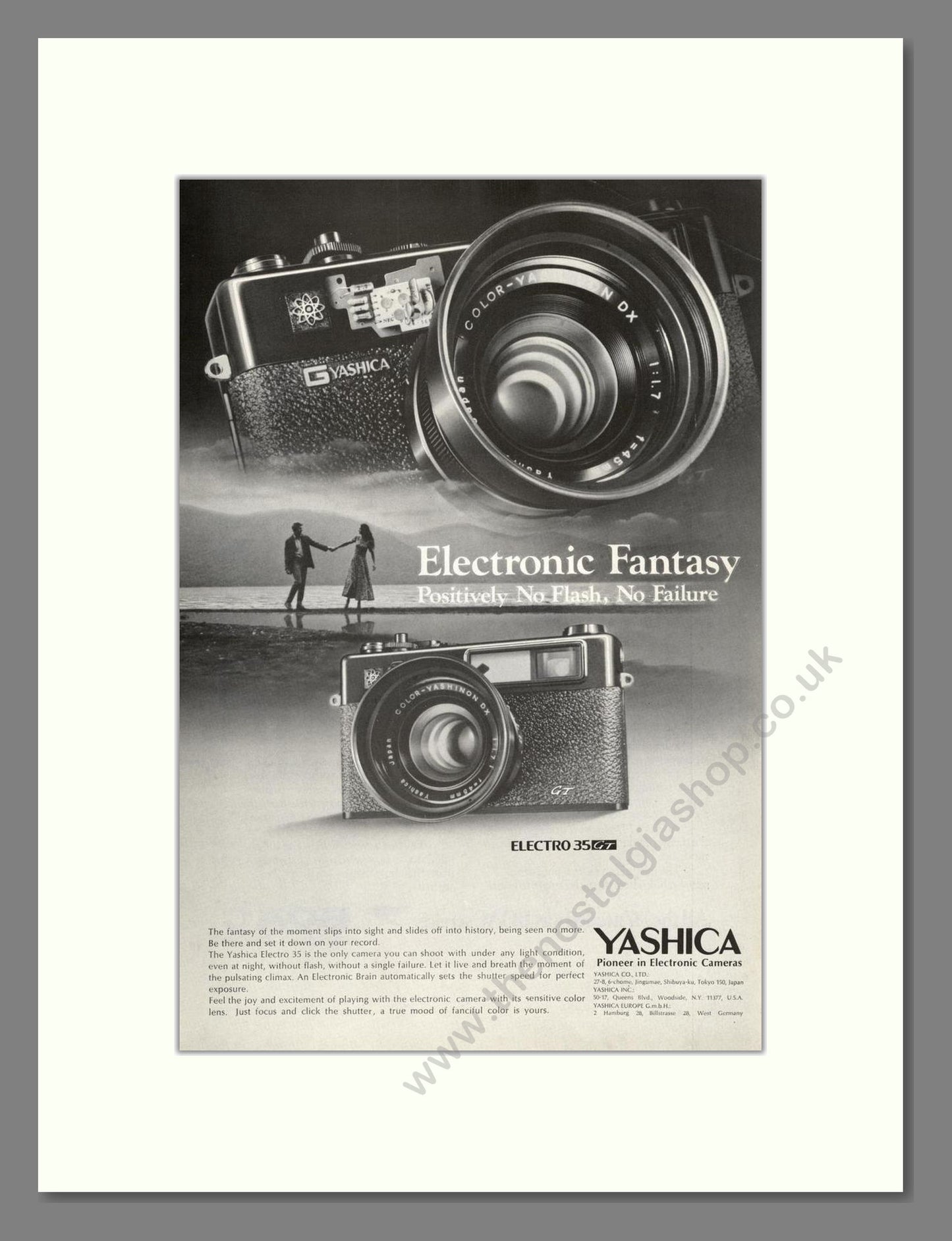 Yashica - Electro 35 GT. Vintage Advert 1971 (ref AD68255)