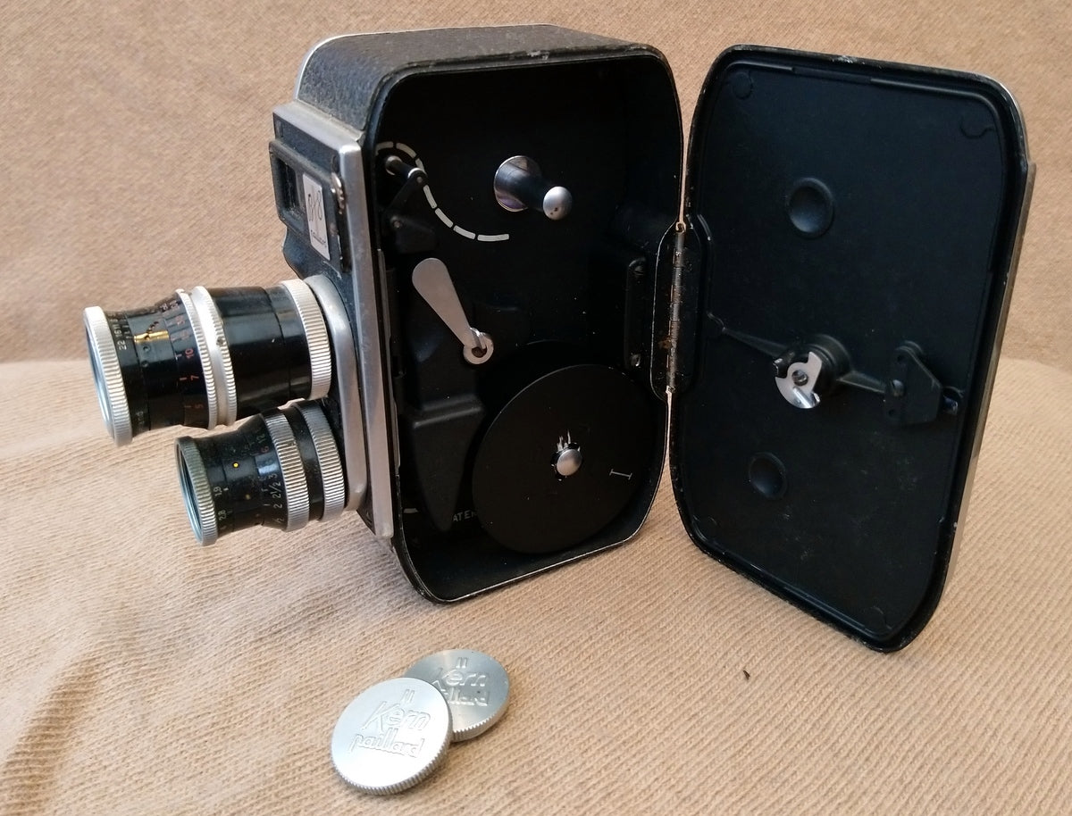 Paillard Bolex B8 Movie Camera 1930's. (ref nos127A)
