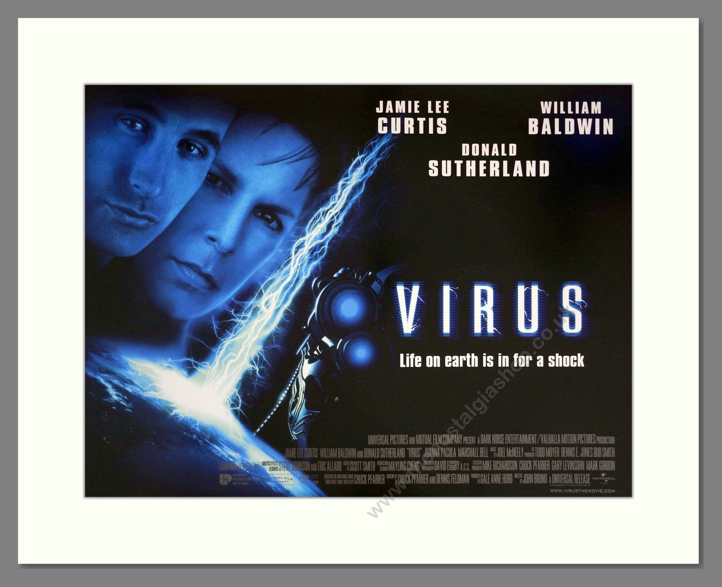 Virus - Jamie Lee Curtis. Vintage Poster 1999 (ref AD18948)