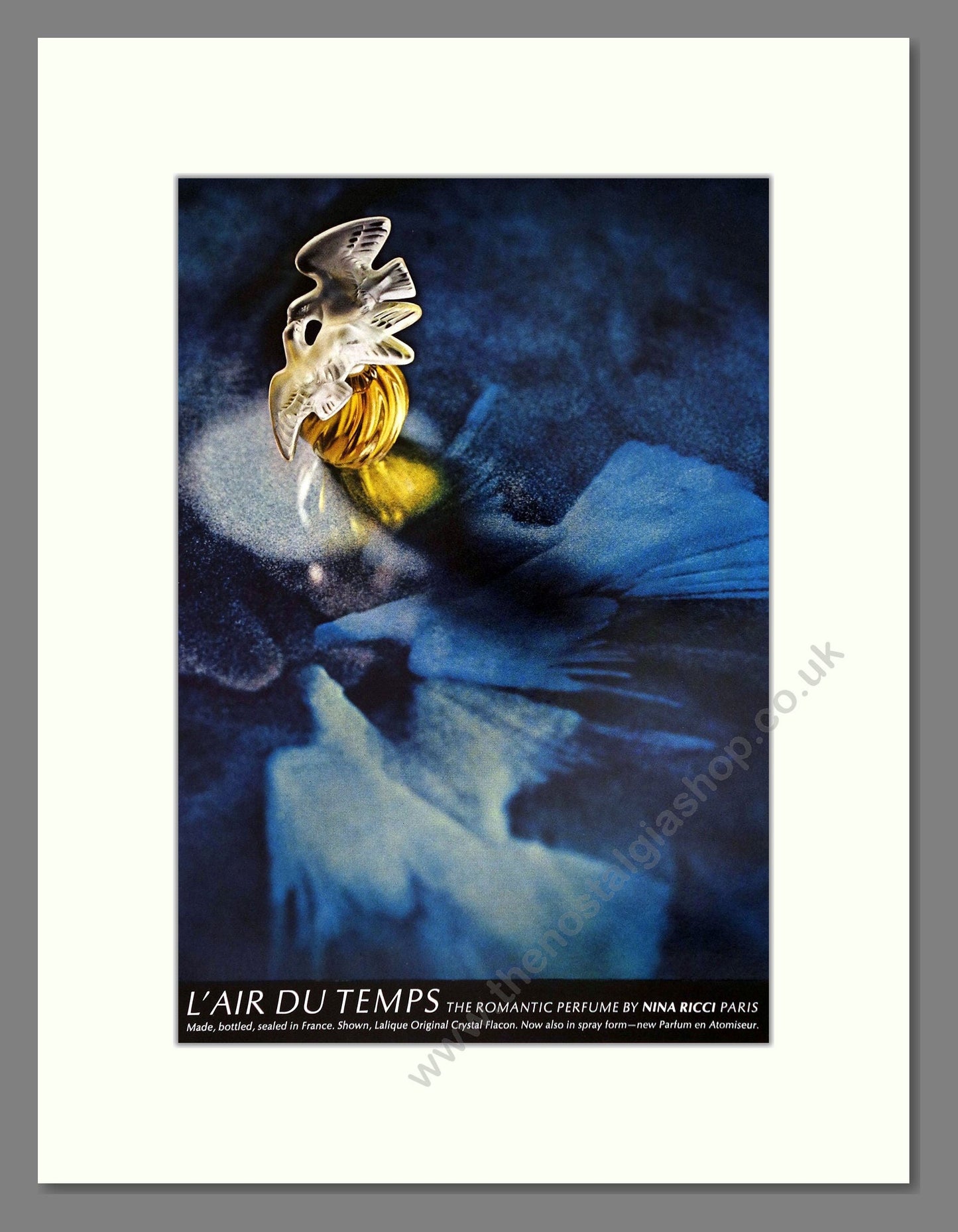 Nina Ricci - L'Air Du Temps. Vintage Advert 1968 (ref AD65489)