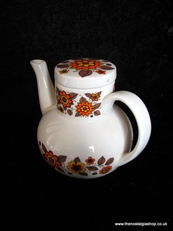 Midwinter small Coffee/Tea pot. (ref Nos022)