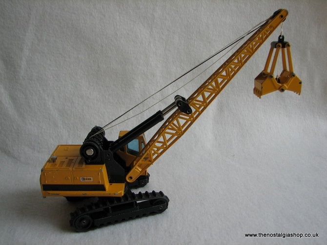 Caterpillar Bucket Digger. (ref Nos014)