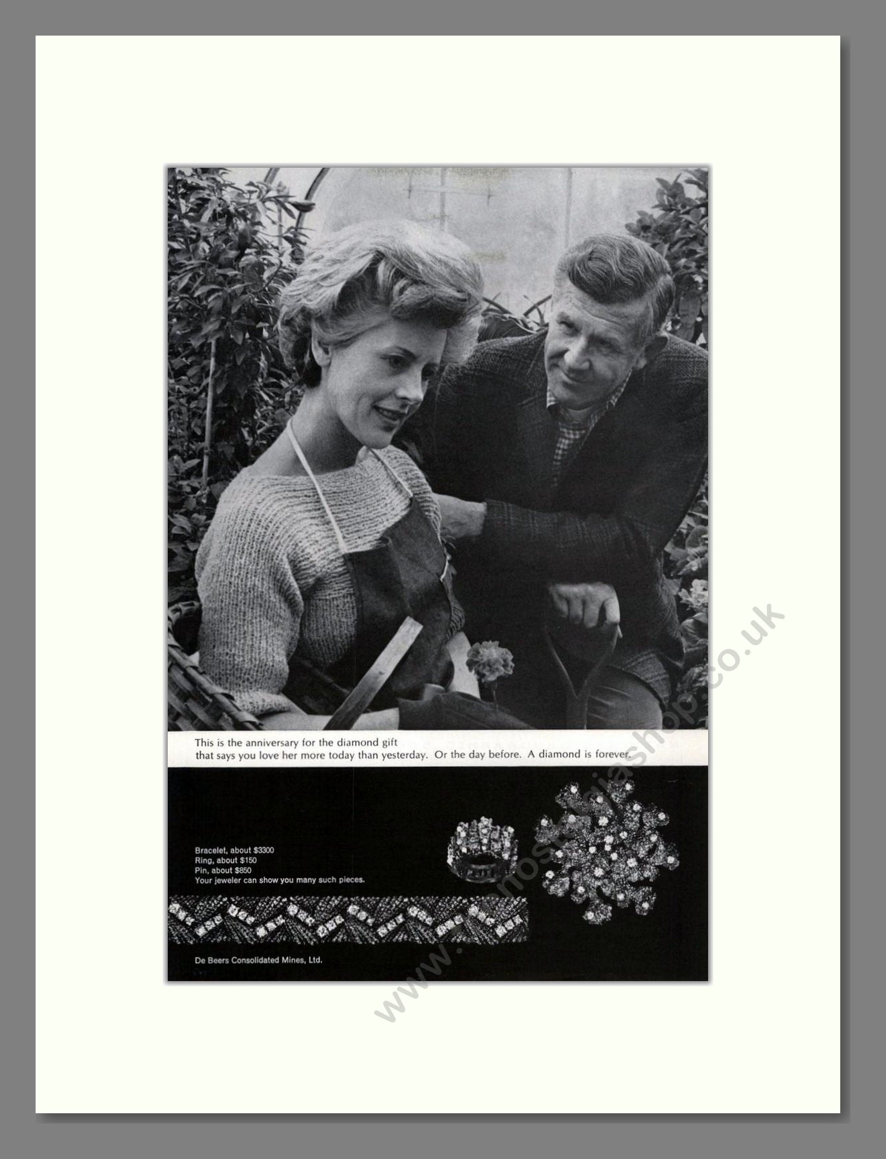 DeBeers - Diamonds. Vintage Advert 1967 (ref AD67996)