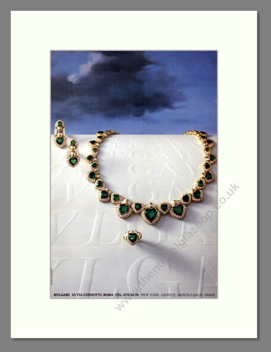 Bulgari - Gold Necklace. Vintage Advert 1987 (ref AD68029)