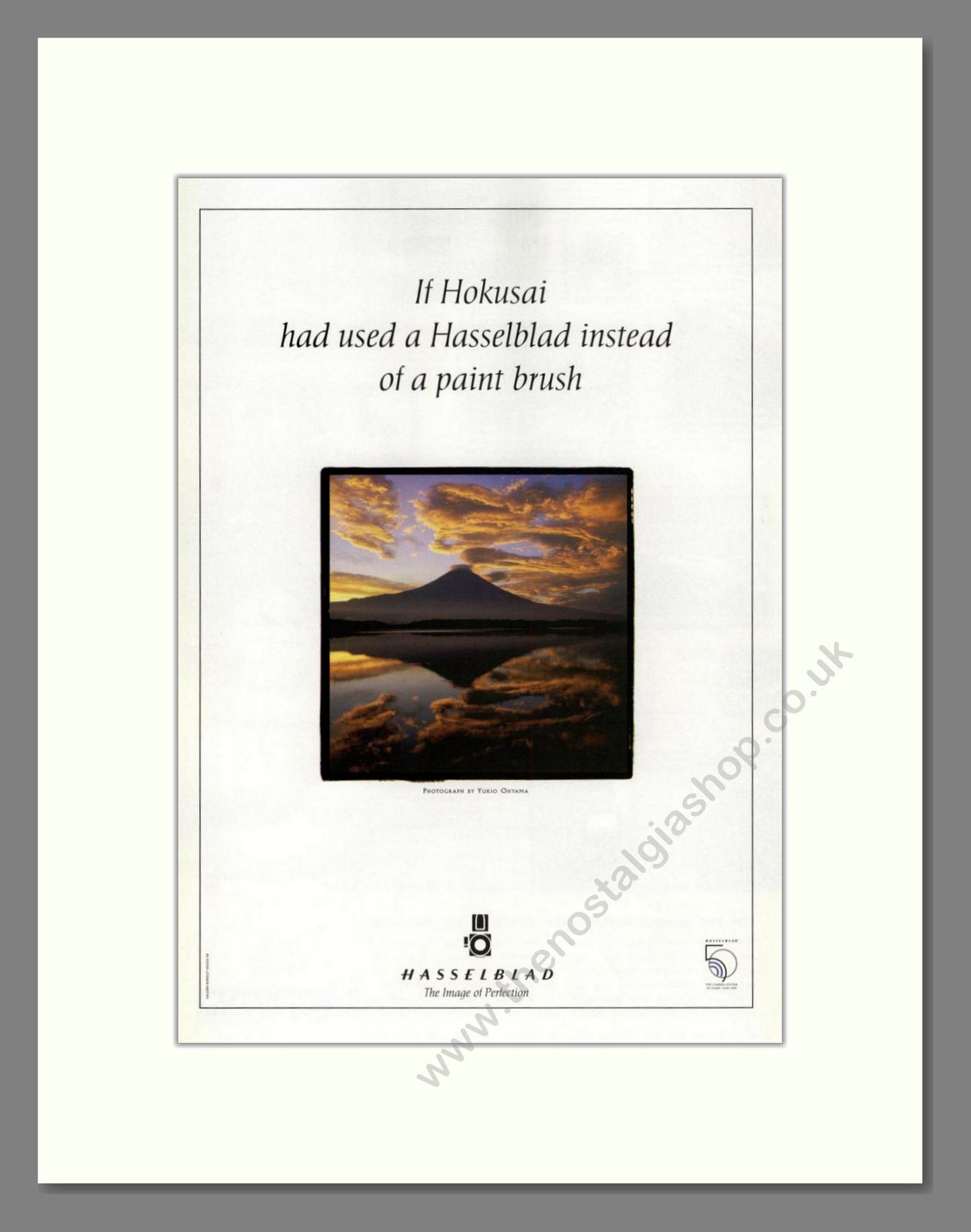 Hasselblad - Hokusai. Vintage Advert 1998 (ref AD68212)