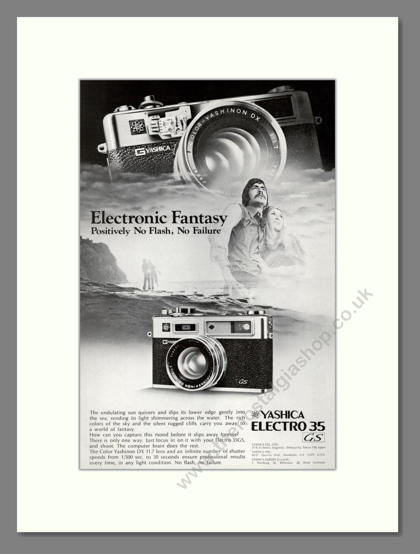 Yashica - Electro 35 GS. Vintage Advert 1971 (ref AD68253)