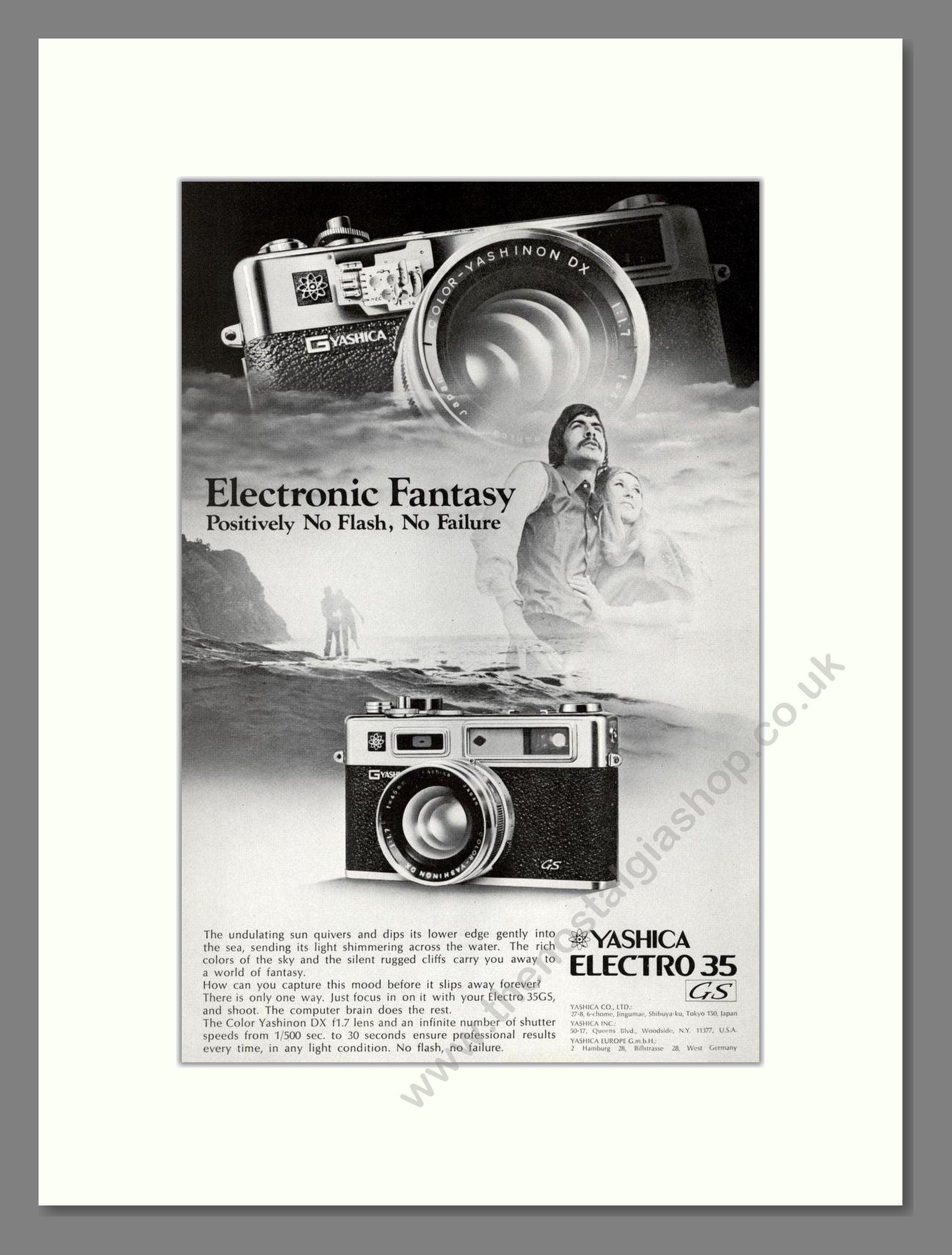 Yashica - Electro 35 GS. Vintage Advert 1971 (ref AD68253)
