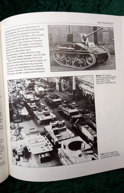The Vickers Tanks, From Landships to Challenger. (ref b260)