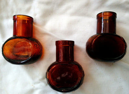 Vintage Collectable Bovril Bottles. Dark Brown Lot of 3.  (ref Nos171)