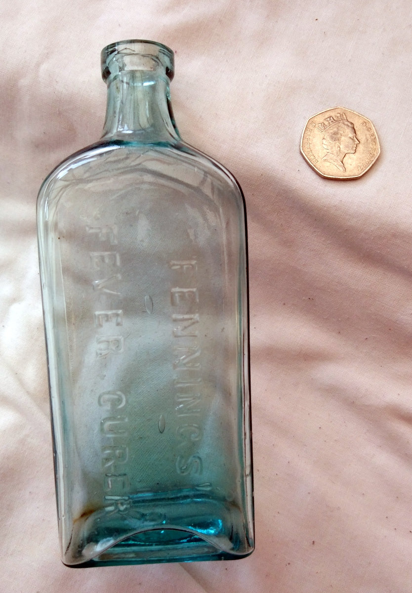Vintage Collectable Bottle, Fennings' Fever Curer. (ref Nos181)