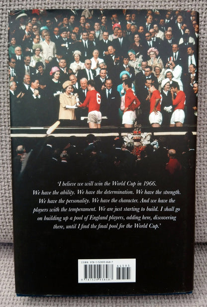 Geoff Hurst. Last Boy of '66. (ref b180)