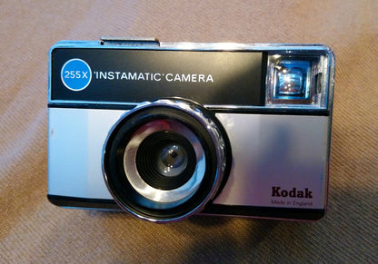 Kodak Instamatic 255X Camera 1970's (ref Nos089J)