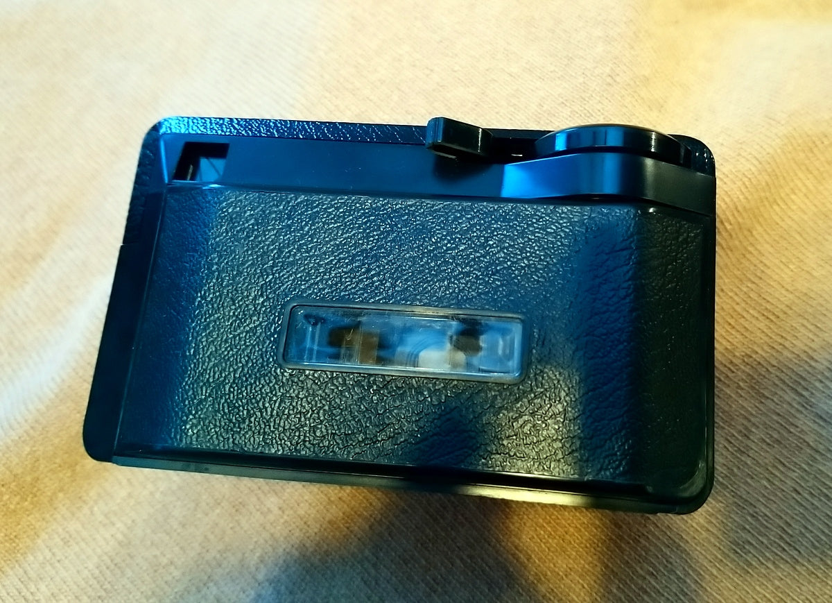 Kodak Instamatic 255X Camera 1970's (ref Nos089J)