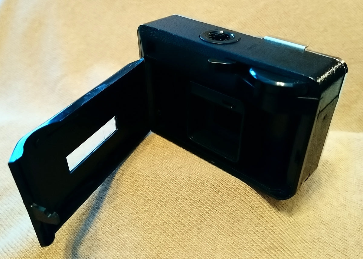 Kodak Instamatic 255X Camera 1970's (ref Nos089J)