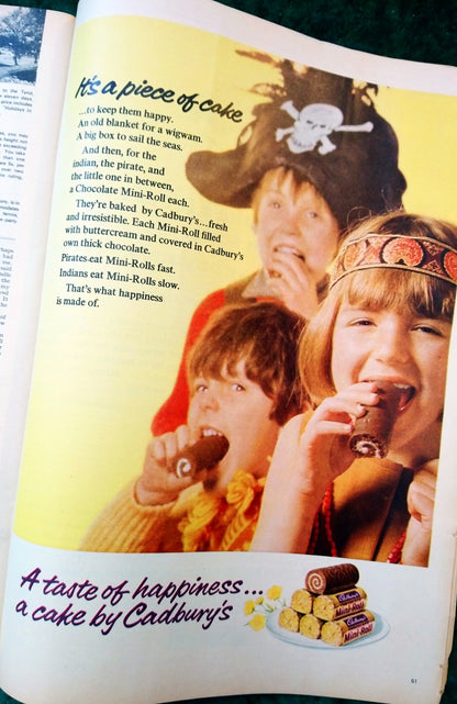 Woman Magazine July 2nd 1966. (LM012)