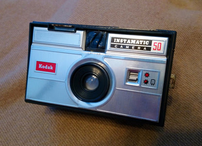 Kodak Instamatic 50 Camera. 1960's (ref Nos089K)