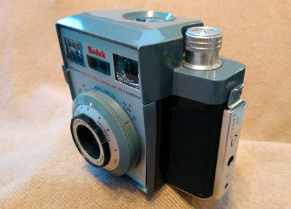 Kodak Auto Colorsnap 35 Camera. 1960's (ref Nos089N)