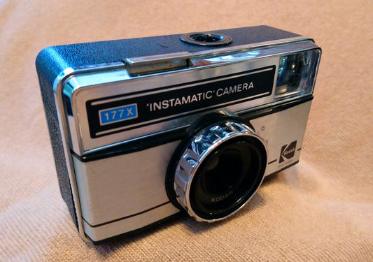 Kodak Instamatic 177X Camera. 1970's (ref Nos089Q)