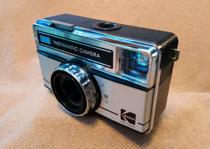 Kodak Instamatic 177X Camera. 1970's (ref Nos089Q)