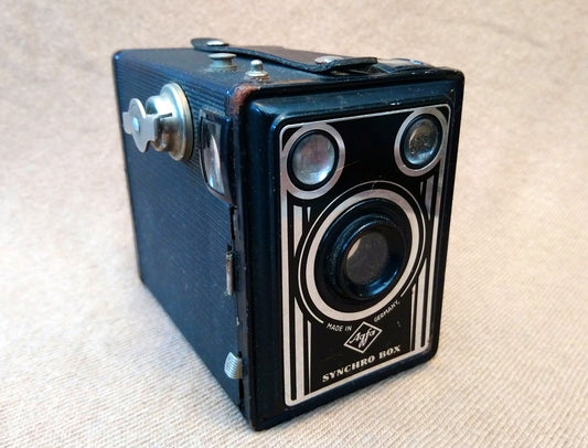 Agfa Synchro Box Camera. 1950's (ref Nos089W)