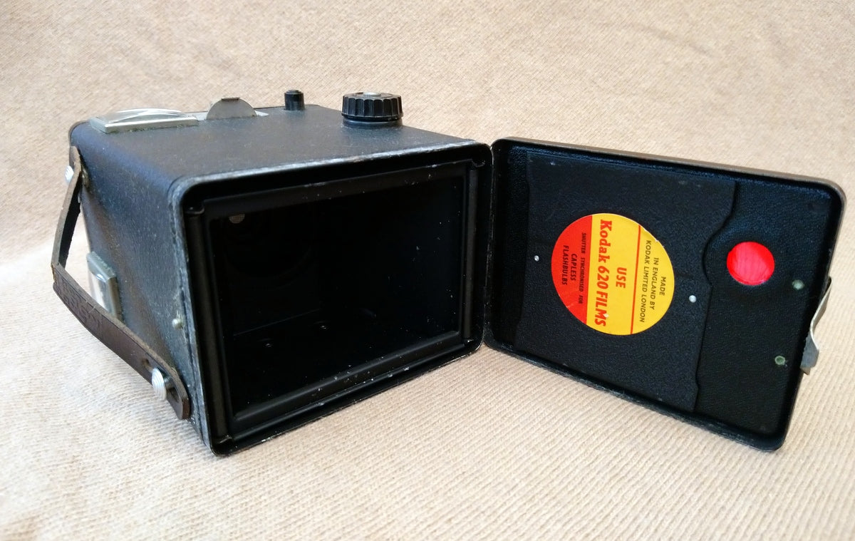 Kodak Brownie Flash II Camera. 1960's (ref Nos089V)