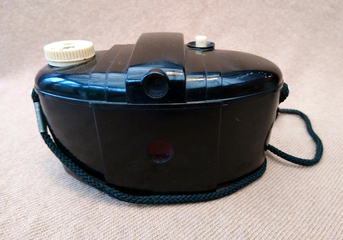 Kodak Brownie 127 Camera 1950's. (ref nos088A)