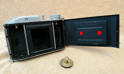 Bencini Comet Camera 1950's. (ref nos088B)