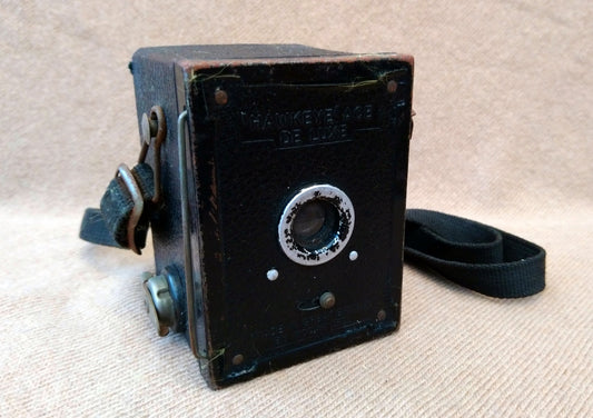 Kodak Hawkeye Ace De Luxe Camera 1930's. (ref nos088C)