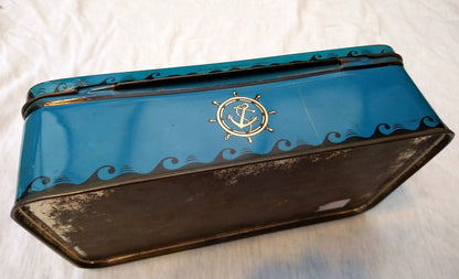 Queen Mary Tin. 1950's (ref nos068)