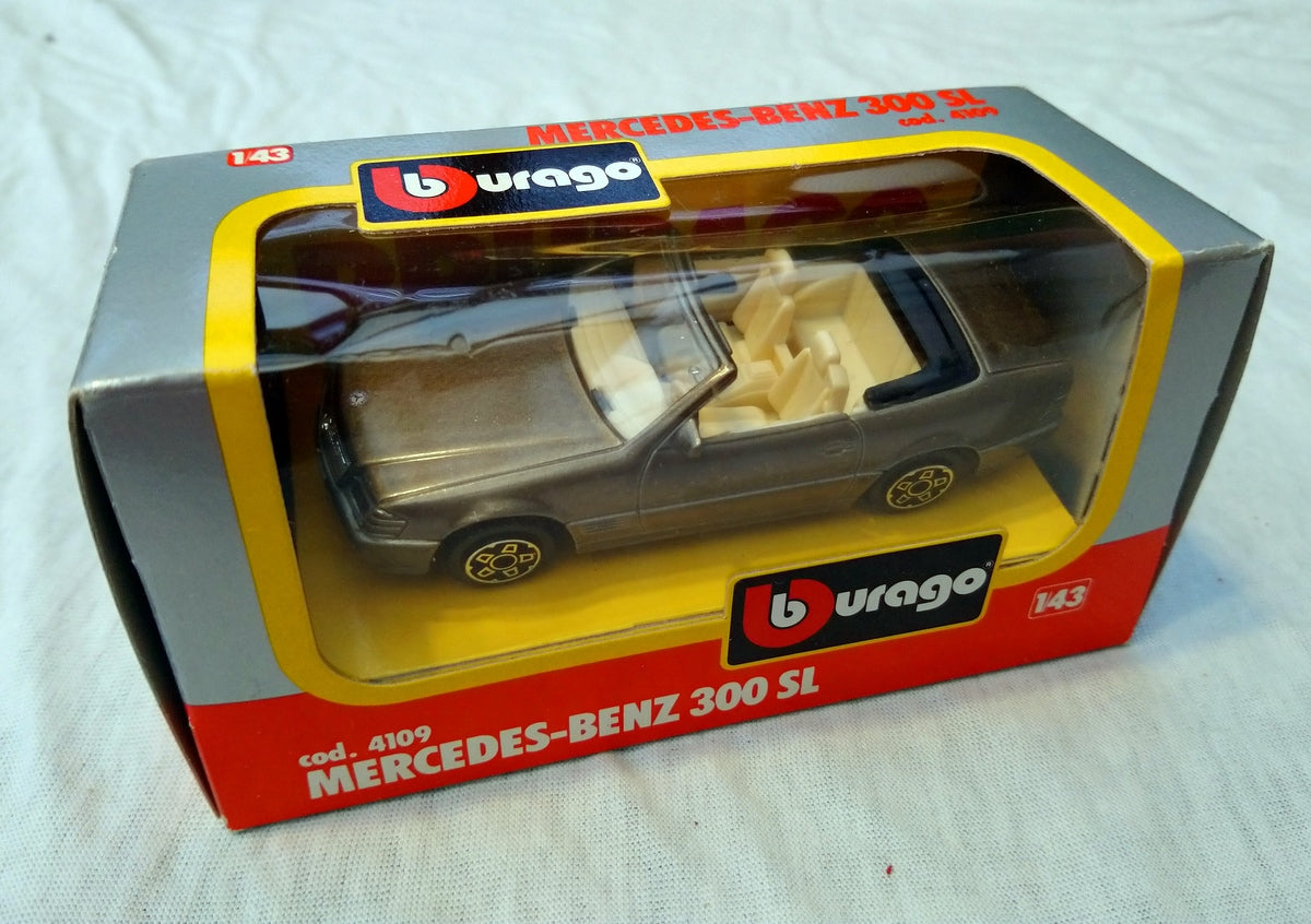 Burago Model Cars, Lot of 4. (ref Nos130)
