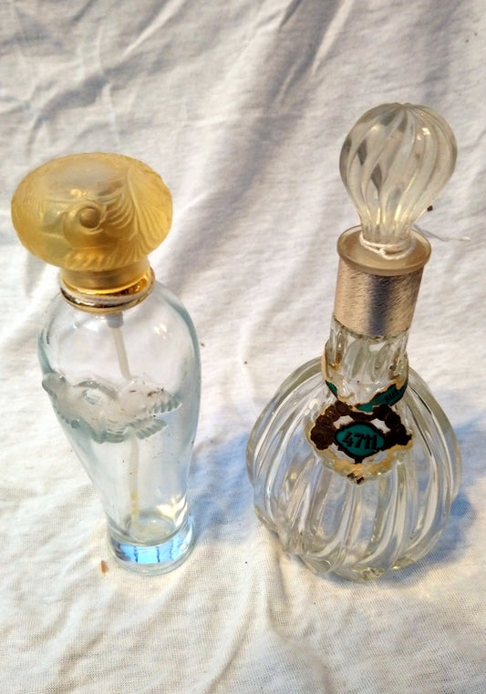 2 Vintage Glass Perfume Bottles. 4711 and Nina Ricci. (ref Nos145)