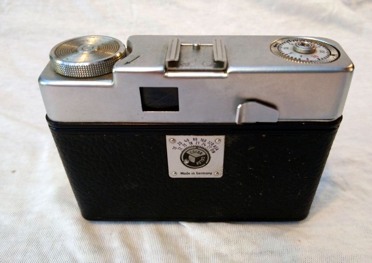 Zeiss Ikon Colora 35mm Camera 1960's (ref Nos153)