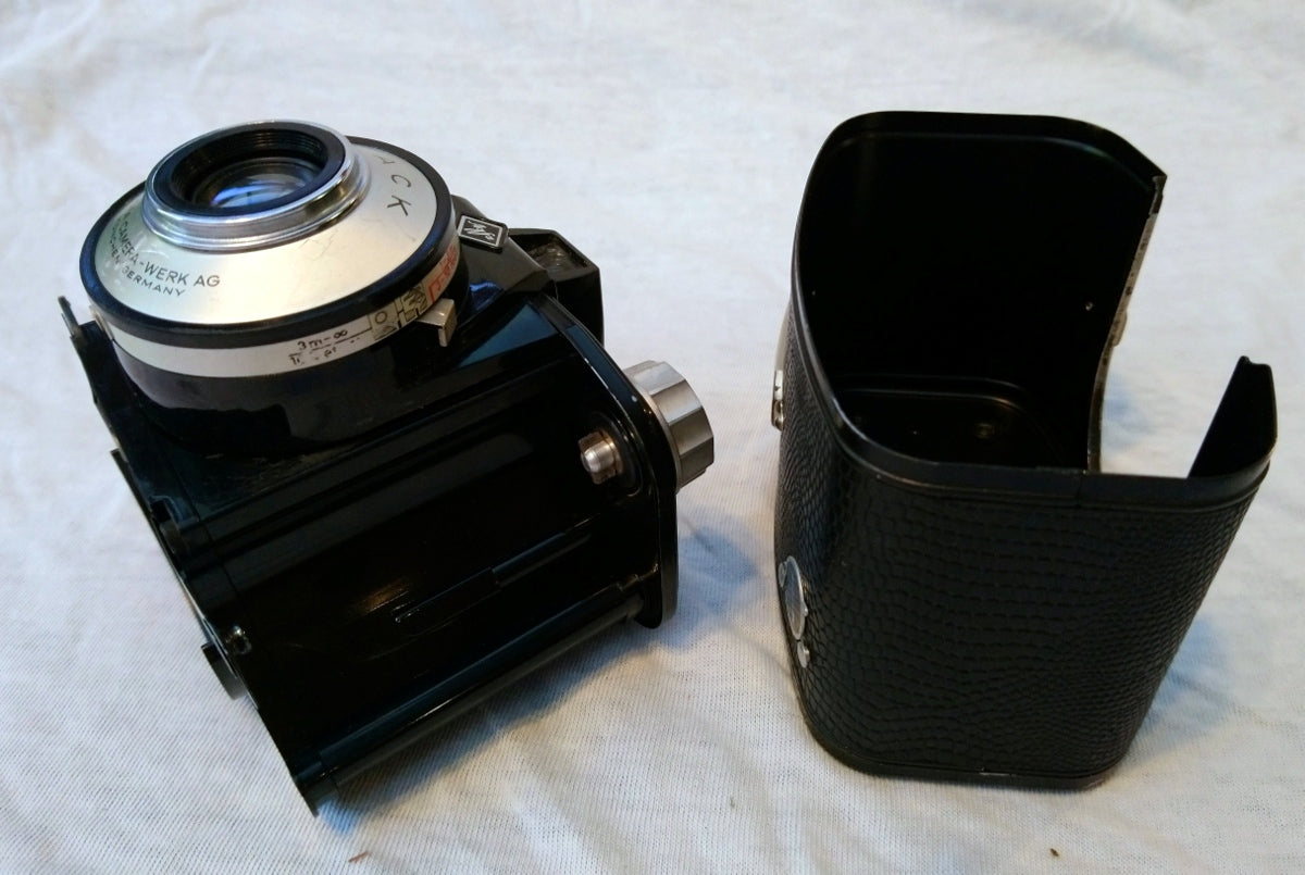 Agfa Clack Camera. 1950's (ref nos019)