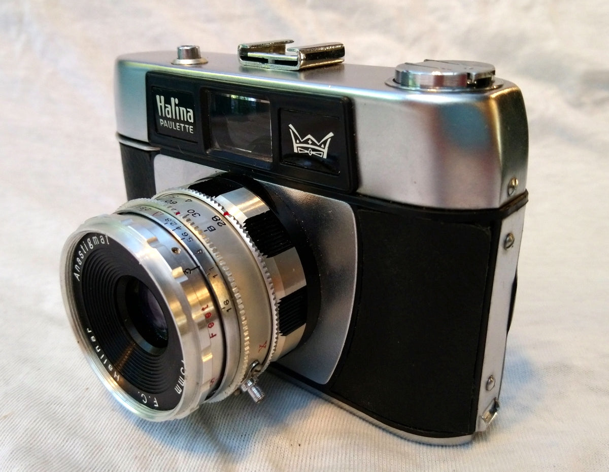 Halina Paulette Camera 1960's (ref Nos158)