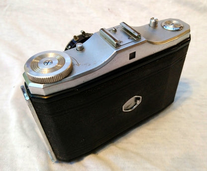 Zeiss Ikon Nettar Folding Camera 1950's (ref Nos162)