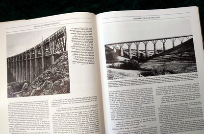 Brunel's Cornish Viaducts by John Binding. (ref b331)