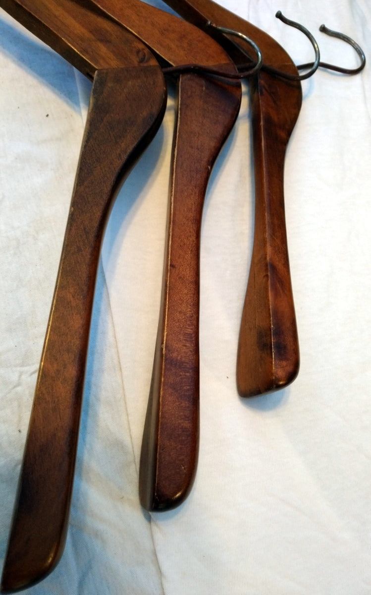 Set of 3 Jack Wills Vintage wooden Coat Hangers. (ref Nos149)