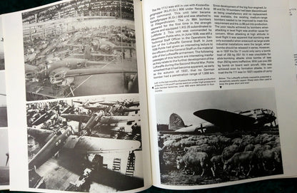 Heinkel He111 A Documentary History by Heinz Nowarra. (ref b333)