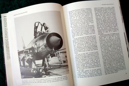 Through The Hanger Doors. RAF Ground Crews since 1945 . (ref b376)