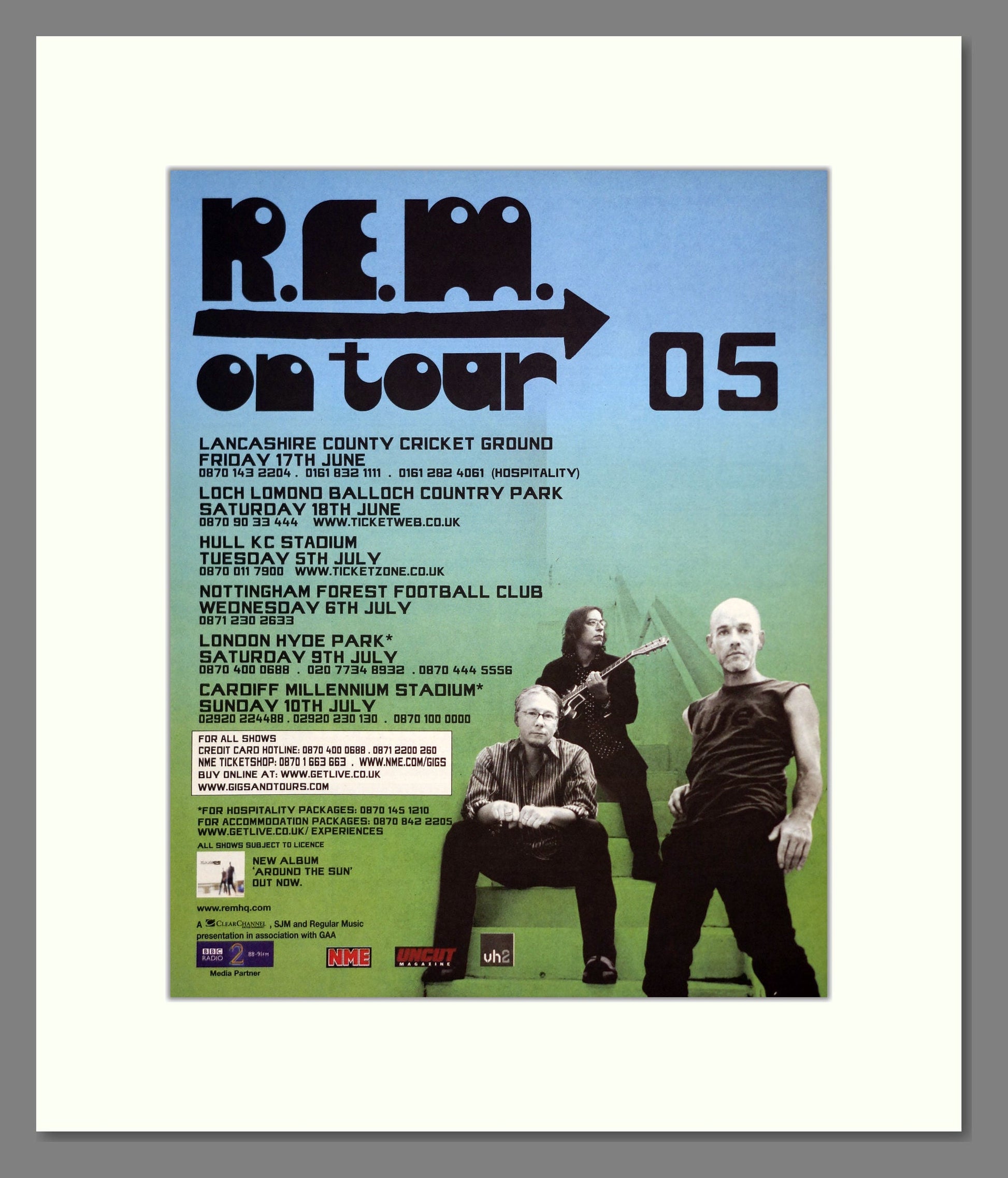 REM - UK Tour. Vintage Advert 2005 (ref AD302048)