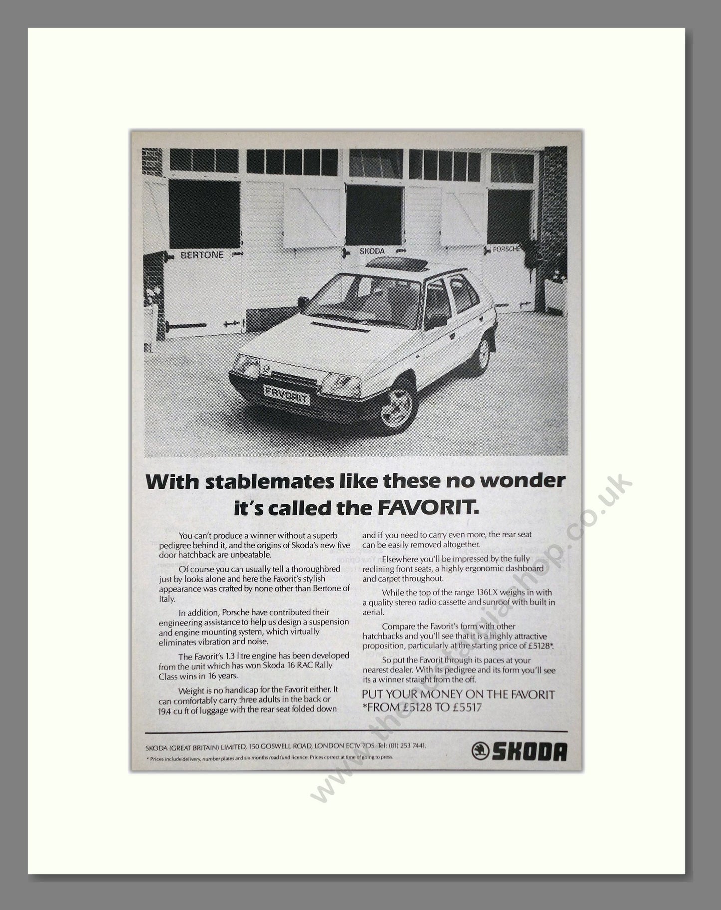 Skoda - Favorit. Vintage Advert 1990 (ref AD64046)
