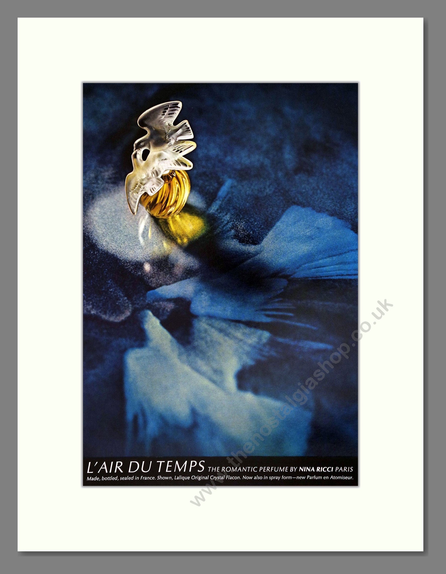 Nina Ricci - L'Air Du Temps. Vintage Advert 1968 (ref AD65489)