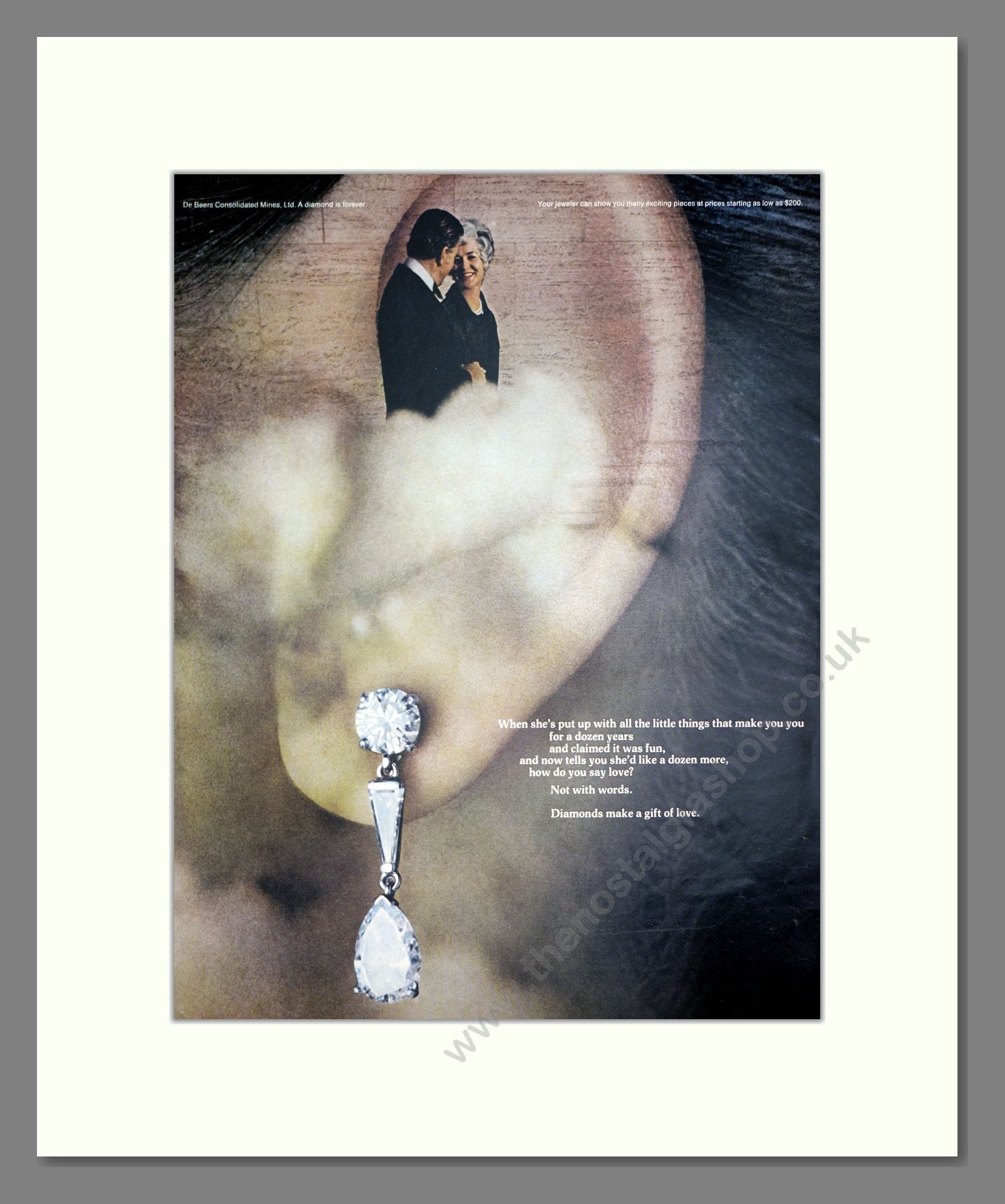 De Beers - Diamonds. Vintage Advert 1969 (ref AD303649)