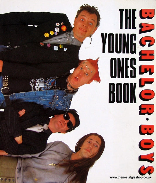 The Young Ones Book. Batchelor Boys. 1984 (ref B89)