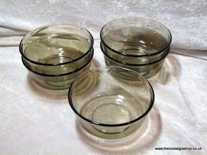 Arcoroc Set of 5 Retro Smoked Glass Dishes (ref Nos111)