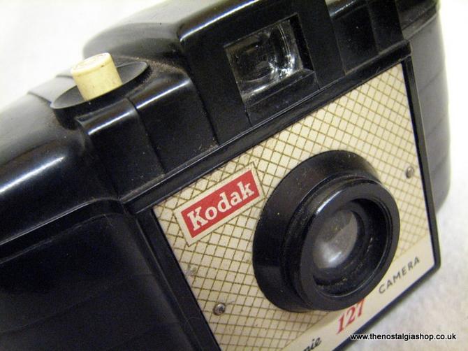 Kodak Brownie 127 Camera. (ref nos088)