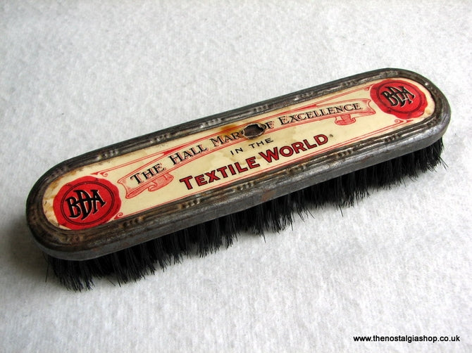 BDA Vintage Clothes Brush. (ref Nos048)