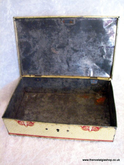 Thorne's Toffee. Vintage Tin (ref nos054)