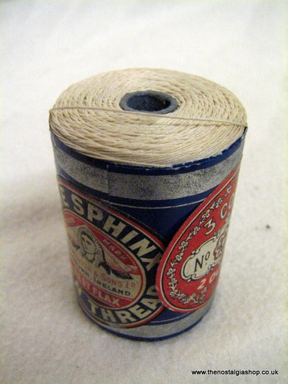 The Sphinx ball of Vintage Linen Thread. (ref nos082)
