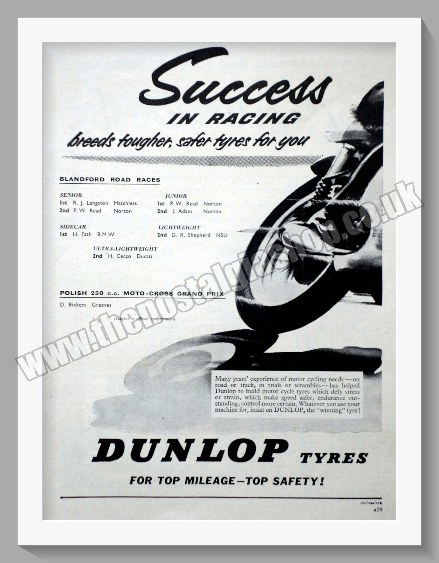 Dunlop Motorcycle Tyres. Original Advert 1960 (ref AD57701)